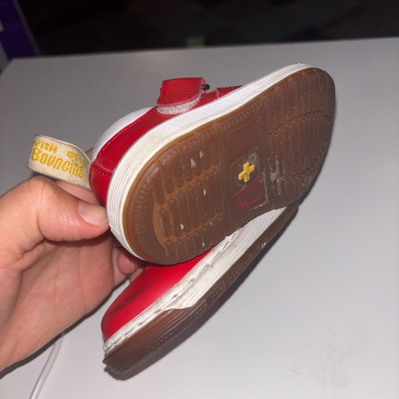 Dr. Martens Bright Red Baby Shoes size 4 - Picture 5 of 5